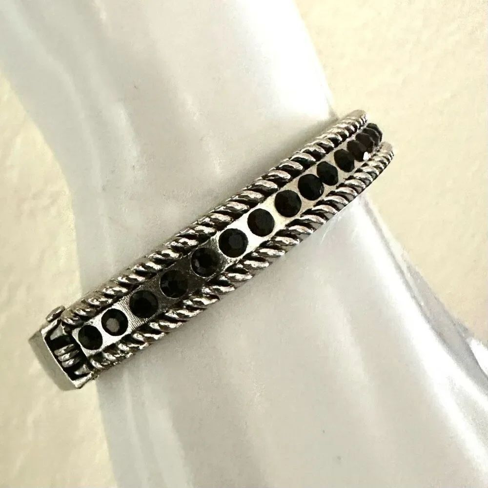 Silver tone black beaded bracelet